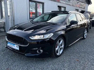 Gebraucht Ford Mondeo Titanium 275 PS (202 kW) 2015 Schwarz Kombi