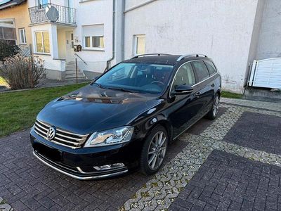 Gebraucht VW Passat R 300 PS (220 kW) 2011 Schwarz Kombi