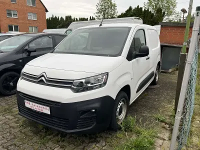 Gebraucht Citroën Berlingo 76 PS (55 kW) 2021 Lack weiss banquise Van / Kleinbus