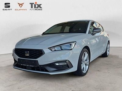 Weiß Gebraucht 2022 Seat Leon FR Limousine | 19.950 € (Guter Preis)