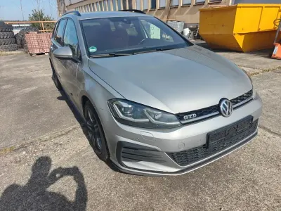 Gebraucht VW Golf VII GTD 184 PS (135 kW) 2017 Silber Kombi