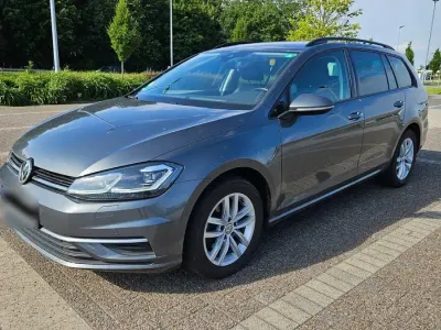 Gebraucht VW Golf VII 116 PS (85 kW) 2018 Grau Kombi