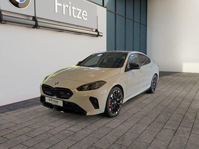 BMW M235