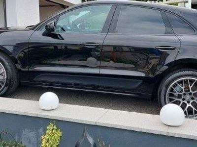 Porsche Macan S