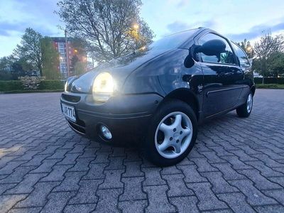 gebraucht Renault Twingo Rentner Fahrzeug.