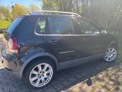 Gebraucht VW Polo Cross 80 PS (58 kW) 2007 Schwarz Kleinwagen