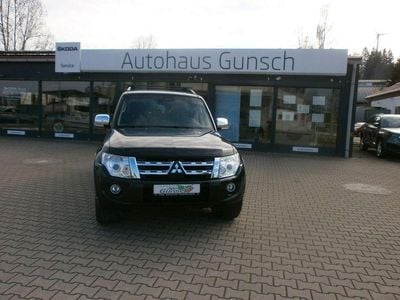 Gebraucht Mitsubishi Pajero Edition 200 PS (147 kW) 2014 Schwarz SUV