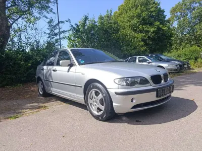 Gebraucht BMW 318 Exclusive 143 PS (105 kW) 2003 Silber Limousine