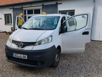 Gebraucht Nissan NV200 110 PS (80 kW) 2010 Weiß Van / Kleinbus