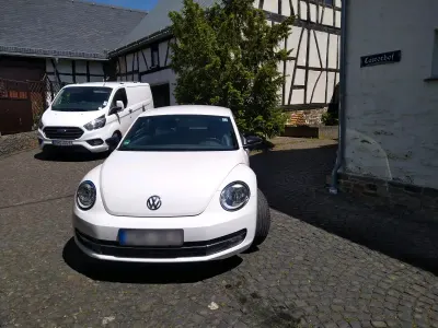 Gebraucht VW Beetle 200 PS (147 kW) 2011 Weiß Kleinwagen