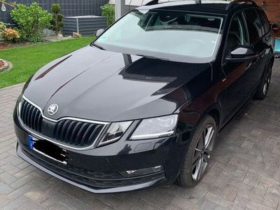 gebraucht Skoda Octavia 2.0 TDI DSG CLEVER Combi CLEVER LED AHK