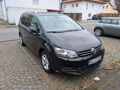 VW Sharan