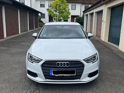 Gebraucht Audi A3 150 PS (110 kW) 2018 Weiß Limousine