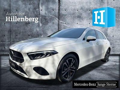Weiß Gebraucht 2024 Mercedes A200 Progressive Limousine | 27.900 € (Guter Preis)