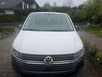 Second-hand VW Transporter 110 CP (80 kW) 2024 Alb Van