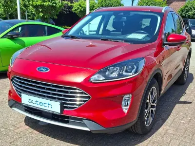 Gebraucht Ford Kuga Titanium 224 PS (164 kW) 2021 Rot SUV