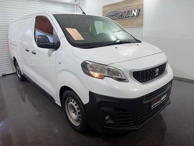 Gebraucht Peugeot Expert Premium 122 PS (89 kW) 2017 Weiß Van