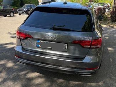 Usata Audi A4 Design 150 CV (110 kW) 2019 Grigio Station wagon