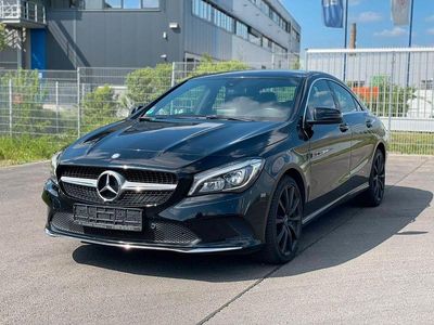 Gebraucht Mercedes CLA180 122 PS (89 kW) 2016 Schwarz Limousine