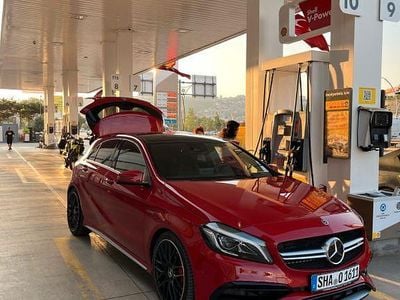 Gebraucht Mercedes A45 AMG AMG 381 PS (280 kW) 2018 Rot Limousine