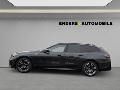 Gebraucht BMW 520 M Sport 197 PS (144 kW) 2025 Grau Kombi