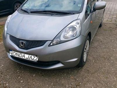 Second-hand Honda Jazz 90 CP (66 kW) 2009 Gri Hatchback