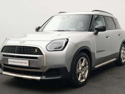 Second-hand Mini Countryman Favoured 225 kW (306 CP) 2025 Gri SUV