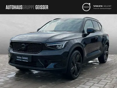 Gebraucht Volvo XC40 Plus 163 PS (119 kW) 2025 Onyx schwarz SUV