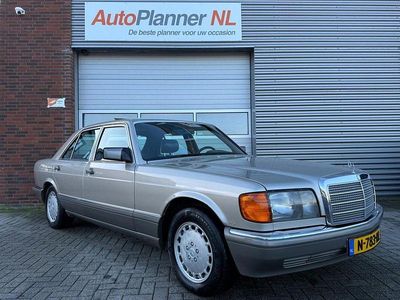Grau Gebraucht 1990 Mercedes 420 Limousine | 8.744 €