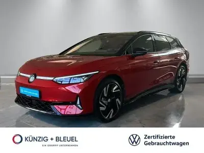 Gebraucht VW ID.7 GTX 250 kW (340 PS) 2025 Kings red metallic schwarz Kombi