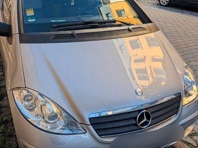 Mercedes A200