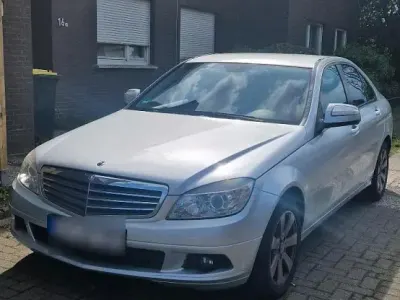 Gebraucht Mercedes C200 109 PS (80 kW) 2008 Silber Limousine