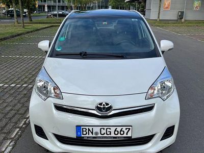 Toyota Verso-S