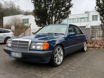 Usata Mercedes 190 109 CV (80 kW) 1991 Blu Berlina