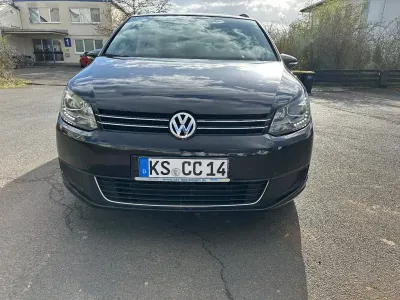 Gebraucht VW Touran 140 PS (102 kW) 2012 Schwarz Van / Kleinbus