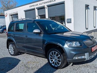 Usata Skoda Yeti Elegance 140 CV (102 kW) 2014 Grigio SUV