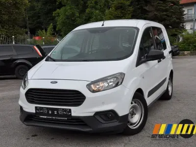 Gebraucht Ford Transit Trend 75 PS (55 kW) 2021 Weiß Van / Kleinbus