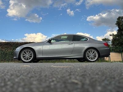 BMW 325