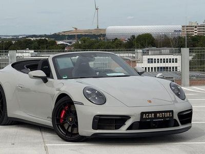 Porsche 911 Carrera GTS
