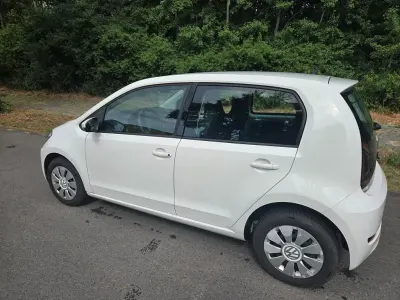 Gebraucht VW up! move up! 60 PS (44 kW) 2019 Weiß Kleinwagen