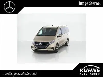 Gebraucht Mercedes V220 163 PS (119 kW) 2025 Kalaharigold Van / Kleinbus