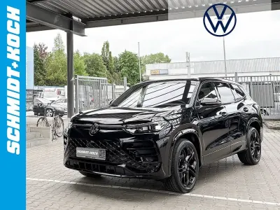 Gebraucht VW Tayron R-line 272 PS (200 kW) 2026 Grenaldilschwarz (schwarz) SUV