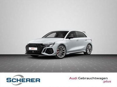 Gebraucht Audi RS3 Sport 400 PS (294 kW) 2024 Gletscherweiß metallic Limousine