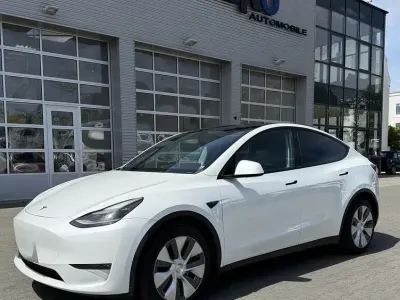 Gebraucht Tesla Model Y 378 kW (514 PS) 2023 Weiß SUV