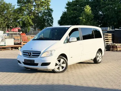 Gebraucht Mercedes Viano 163 PS (119 kW) 2013 Arktikweiss Van / Kleinbus