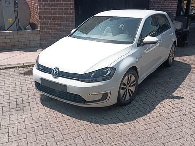 VW e-Golf
