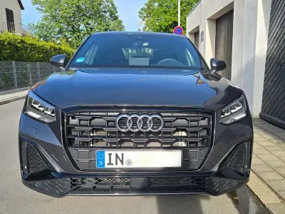Używany Audi Q2 S-Line 150 KM (110 kW) 2025 Szary SUV