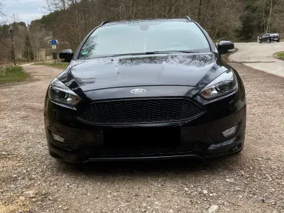 Gebraucht Ford Focus ST-Line 182 PS (133 kW) 2017 Schwarz Kombi