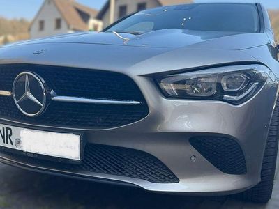 Gebraucht Mercedes CLA180 Shooting Brake Progressive 136 PS (100 kW) 2020 Silber Kombi