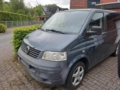 Używany VW Caravelle 130 KM (95 kW) 2009 Szary Van